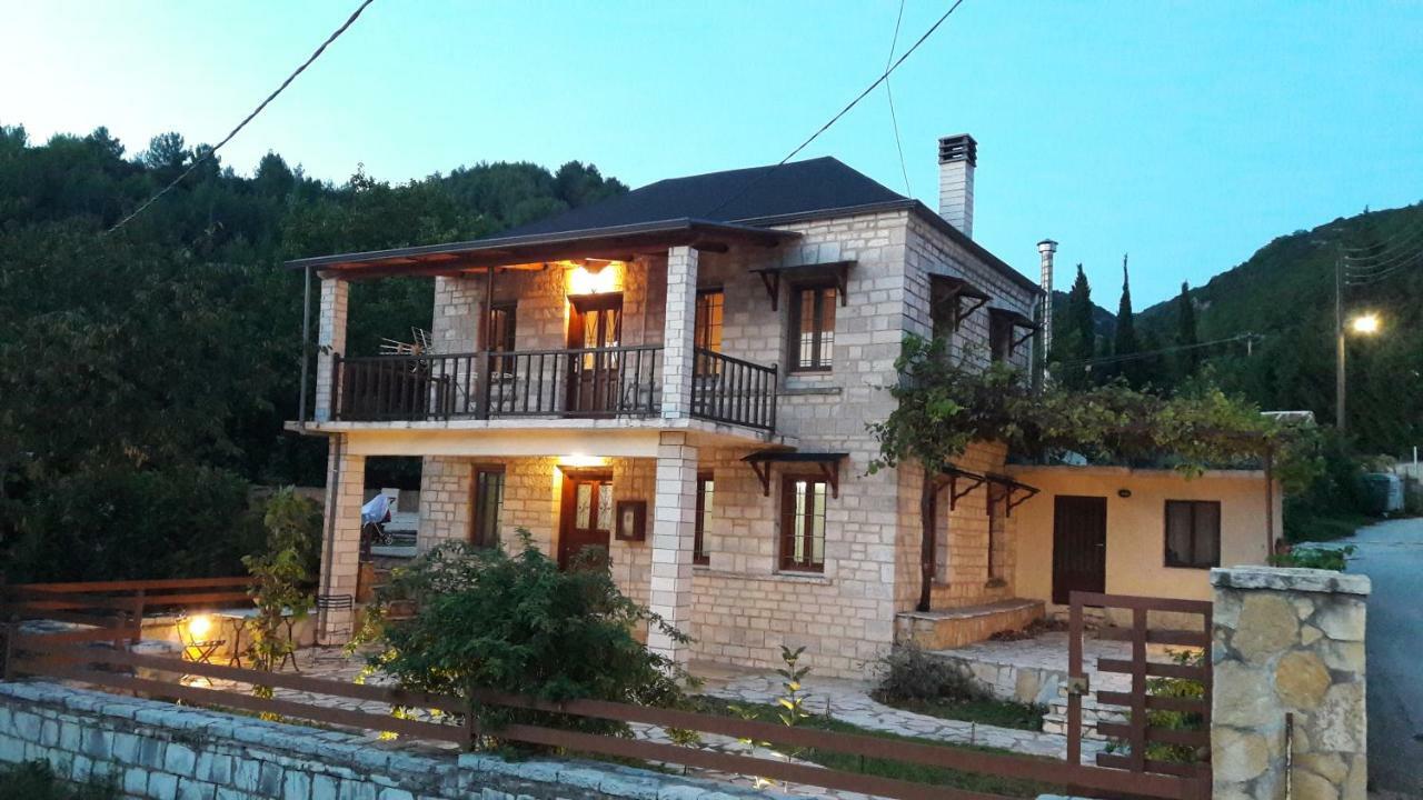 To Archontiko Tis Nikis Guest House Ioannina Exterior foto
